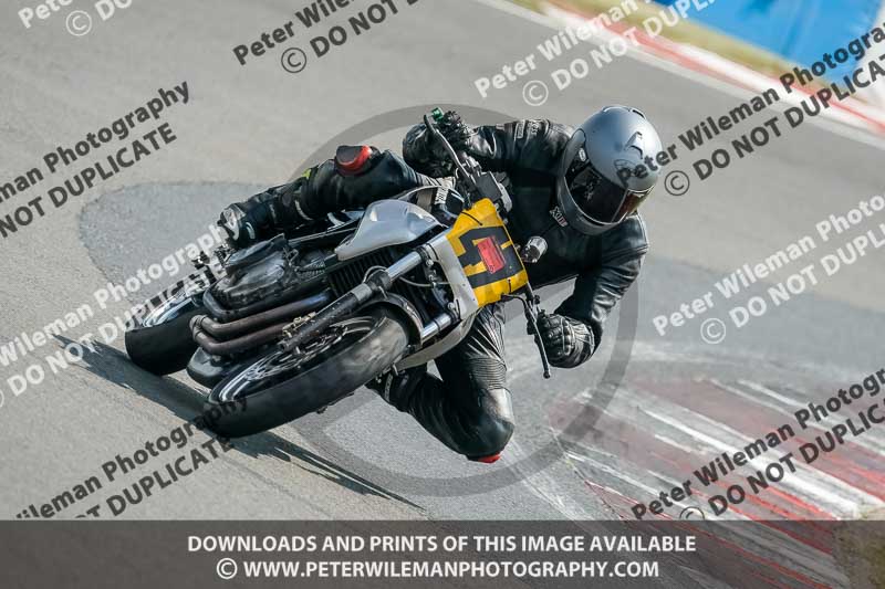 donington no limits trackday;donington park photographs;donington trackday photographs;no limits trackdays;peter wileman photography;trackday digital images;trackday photos